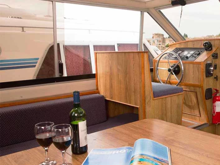 Lake Star (Lake Star - Budget 4) Interior image - 1