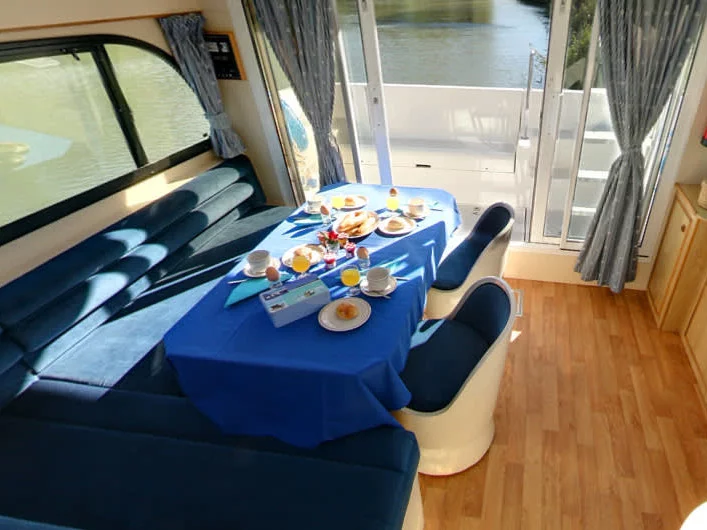 Caprice (Caprice - Comfort 13) Interior image - 5