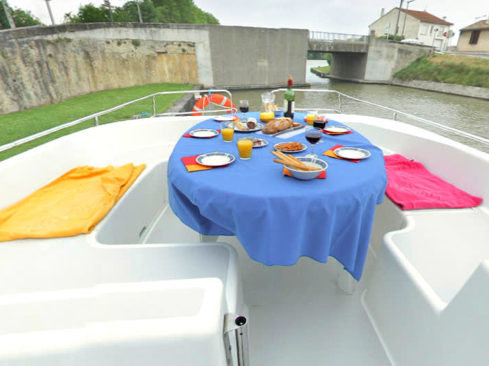 Photo #5 - Salsa A (Salsa A - Comfort 27) in Tannay - 62777