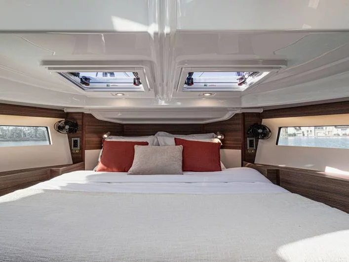 Liberty (Liberty - Luxury 8)  - 1