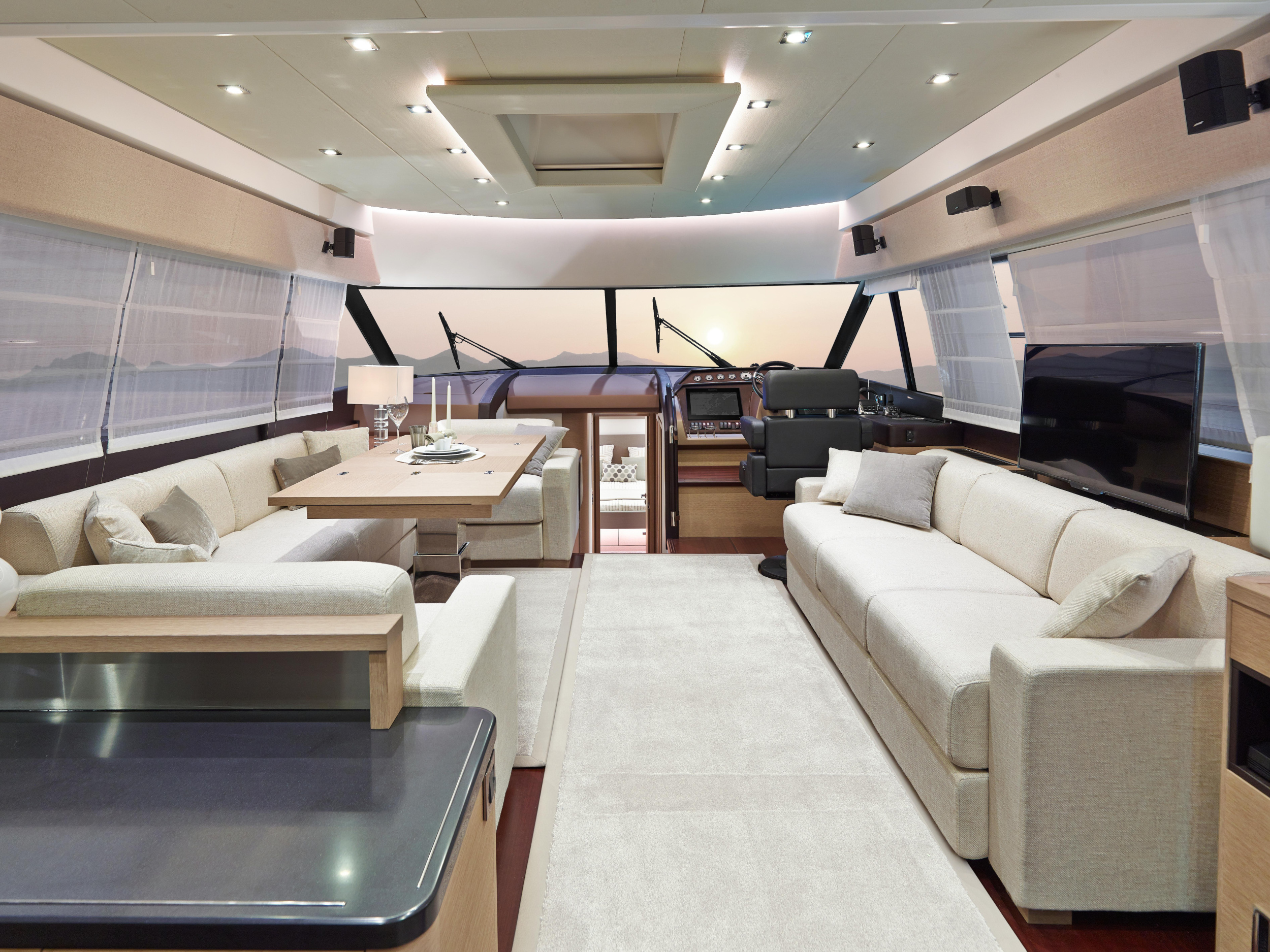 Photo #4 - Prestige 620 (Kismet) in Male - 63349