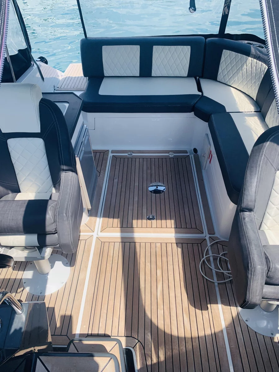 Grandezza 25S (SANDRA) cockpit-teak - 11