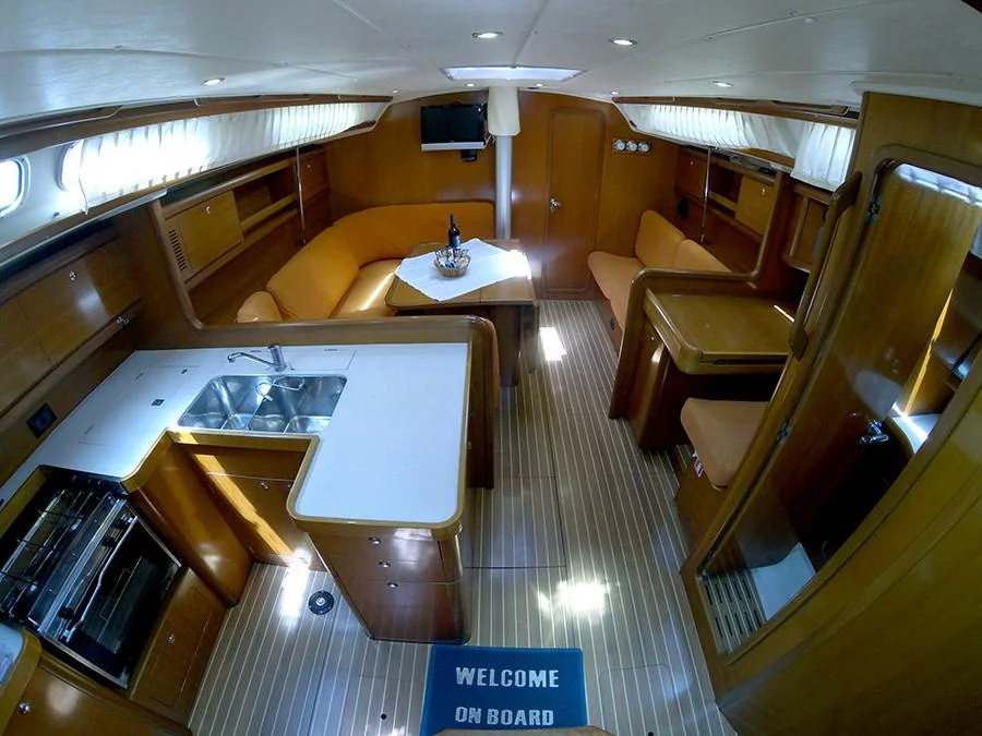 Grand Soleil 45 (Matterhorn) Interior image - 12