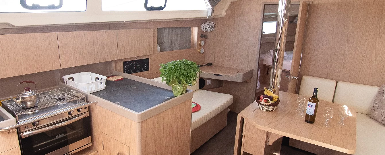 Oceanis 41.1 (AGINOR "Sails 2025")  - 6