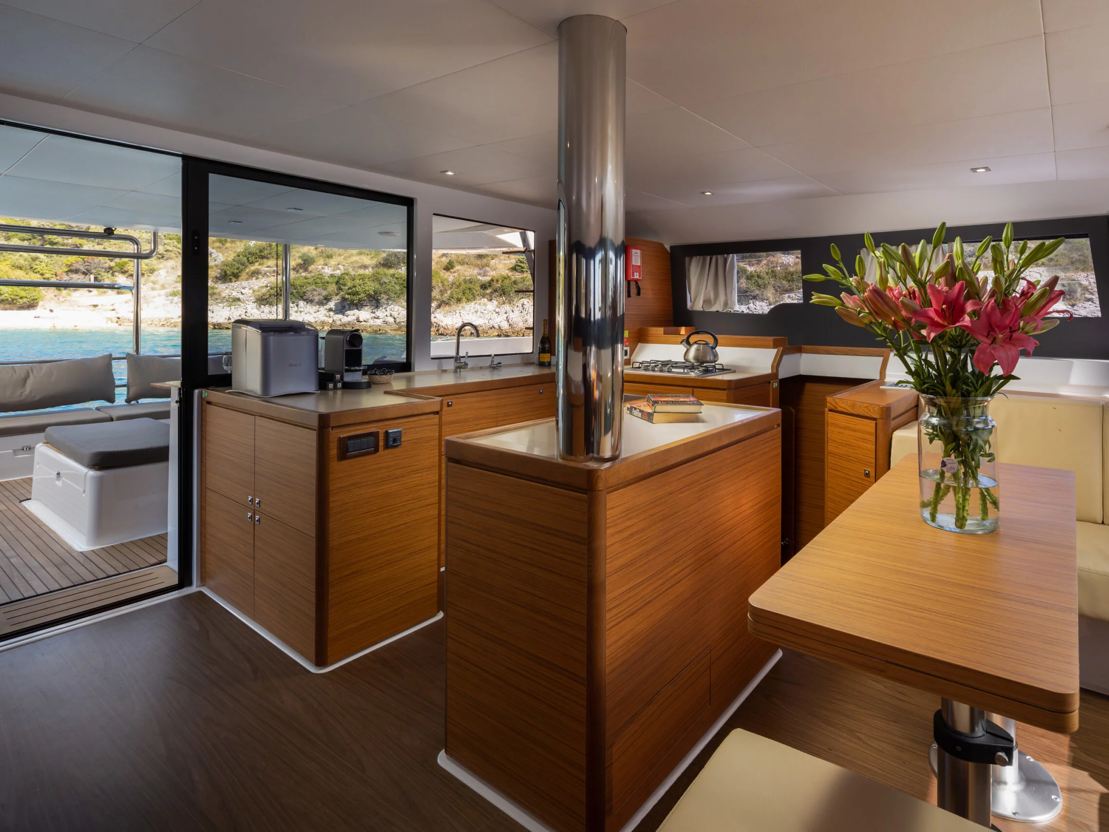 Dufour 48 (Zero) Interior image - 1