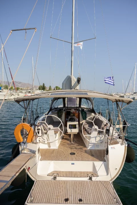 Bavaria Cruiser 37 (3 cab.) (MG-CR37-17-M)  - 10
