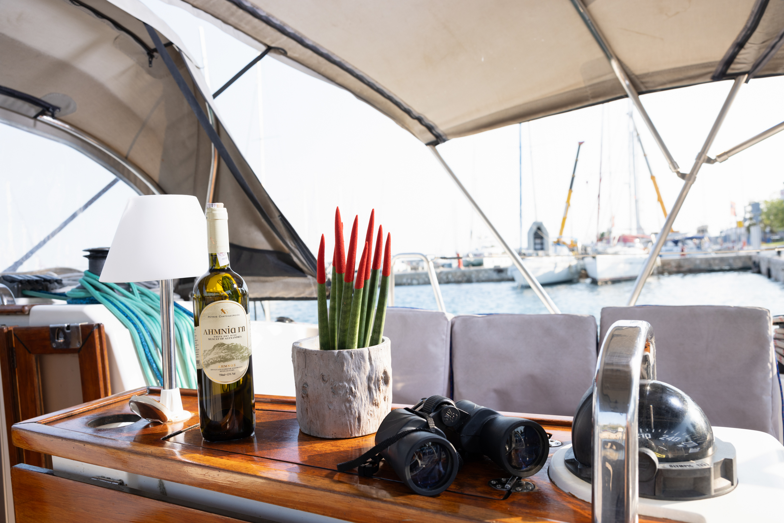 Photo #9 - Bavaria Cruiser 37 (3 cab.) (MG-CR37-17-M) en Athènes - 12684
