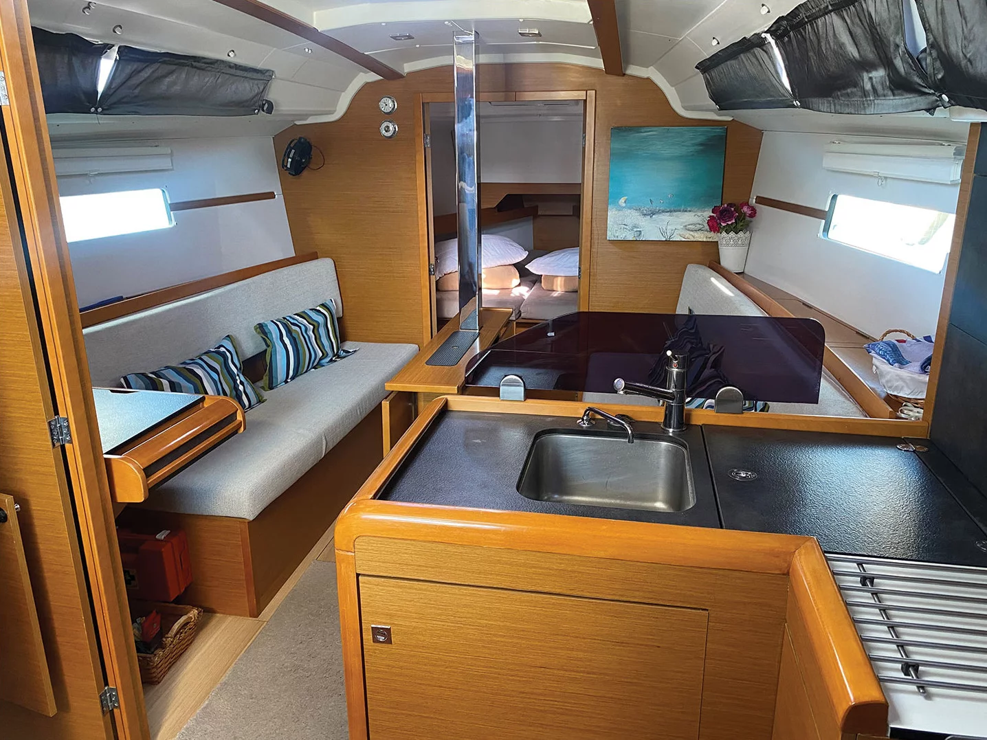 Sun Odyssey 349 (3 cab.) (MG-SO349-16-BB) Interior image - 5