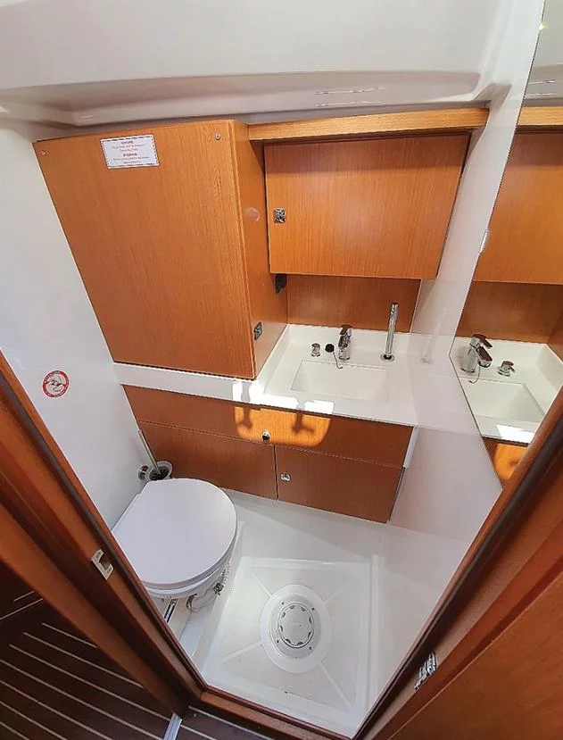 Bavaria C45 (5 cabins, 10pax) (MG-C45-21-MBD)  - 1