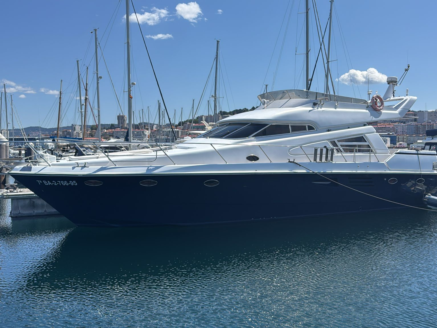 Photo #10 - Johnson 56 (Fide Tres) in Vigo - 61517
