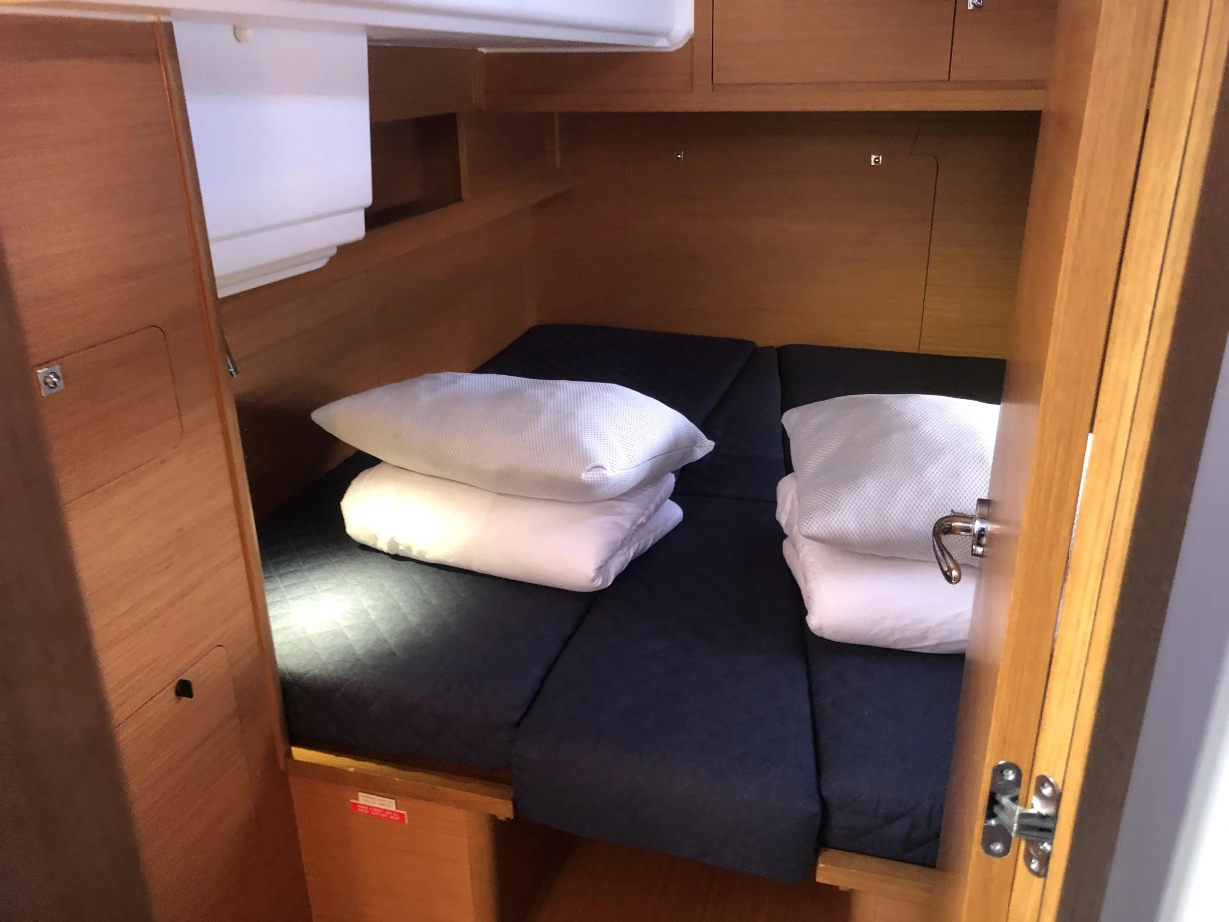 Dufour 530 Owner's version (Gringott)  - 42