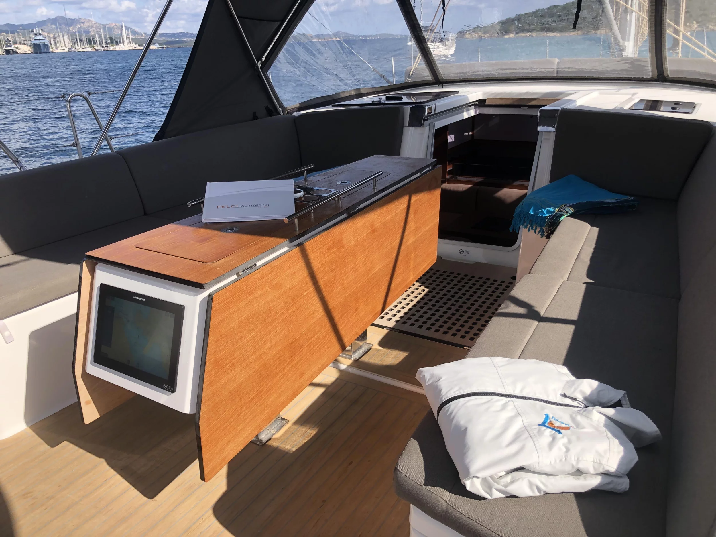 Dufour 530 Owner's version (Gringott)  - 37