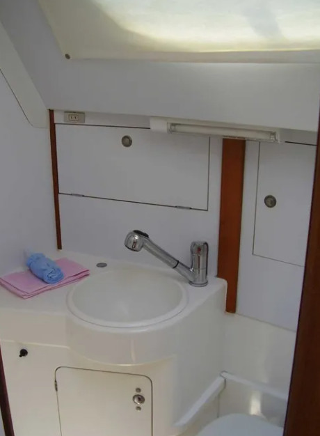 Photo #8 - Sun Odyssey 42.2 (4 cab.) (MG-SO42.2-96-BS) en Corfú - 61837