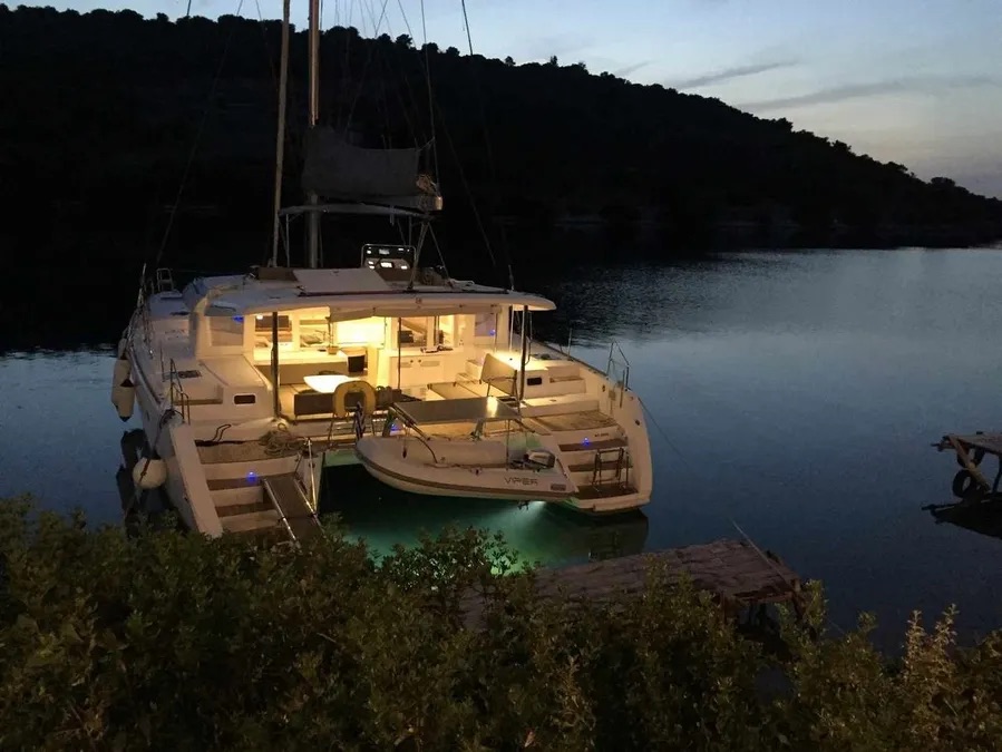 Photo #2 - Lagoon 450 Fly (No name - Whole Yacht) en Lefkada - 61682