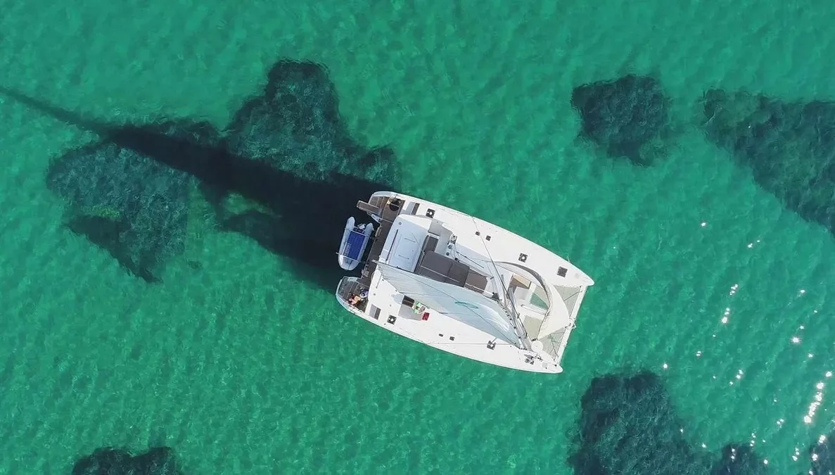 Lagoon 450 Fly (No name - Whole Yacht)  - 22