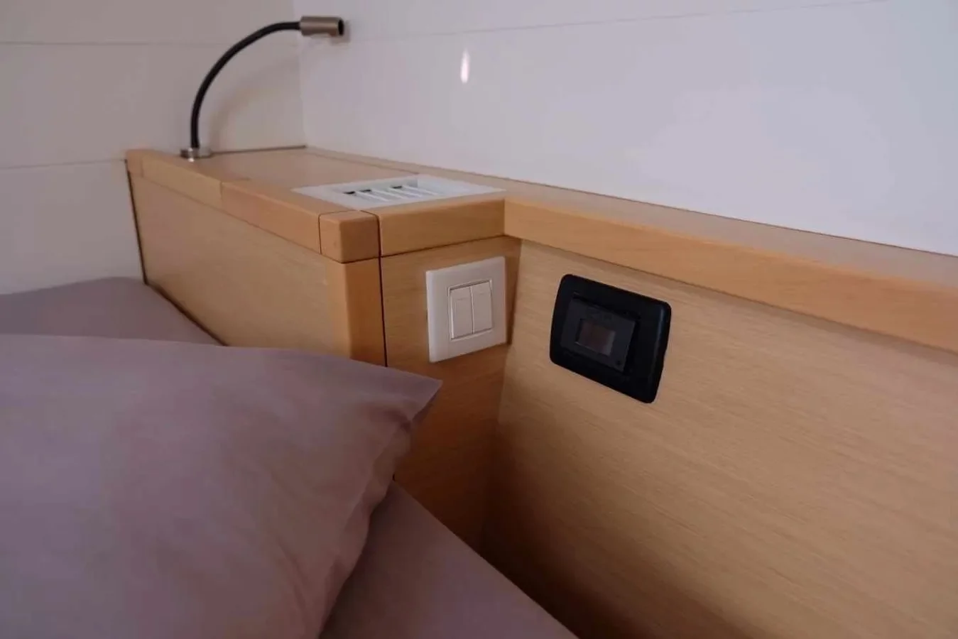 Lagoon 450 Fly (No name - Whole Yacht)  - 28