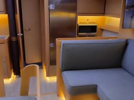 Dufour 560 Grand Large (6 cab.) (MG-DUF560-20-RA) Interior image - 1