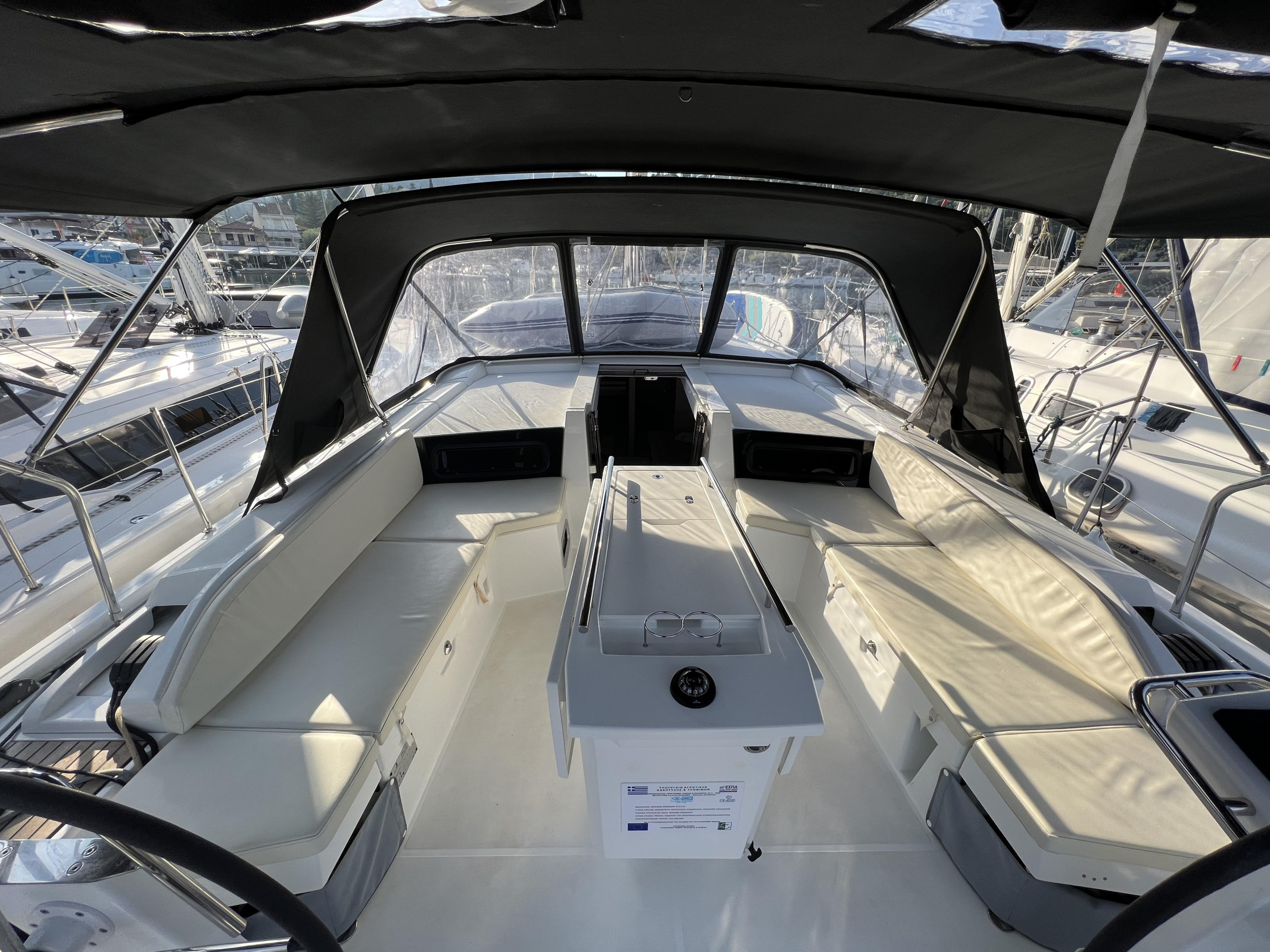 Photo #8 - Oceanis 46.1 (5 cabins) (MG-OC46.1-23-KM) en Lefkada - 61854