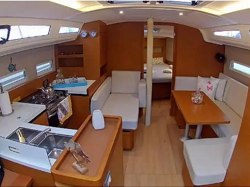 Sun Odyssey 410 (3 cab.) (MG-SO410-19-VE) Interior image - 5