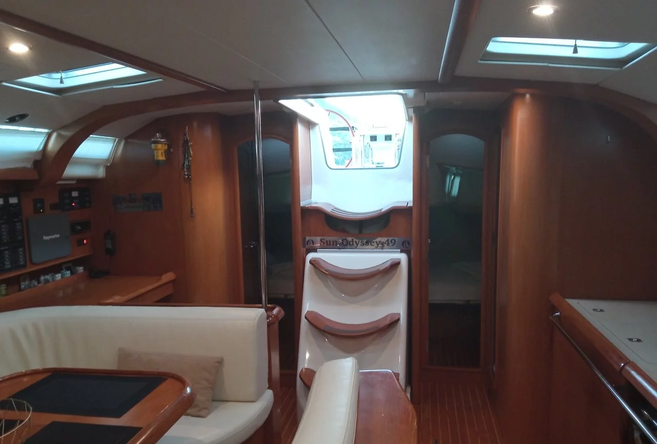 Sun Odyssey 49 (4 cab.) (MG-SO49-06-MF)  - 18