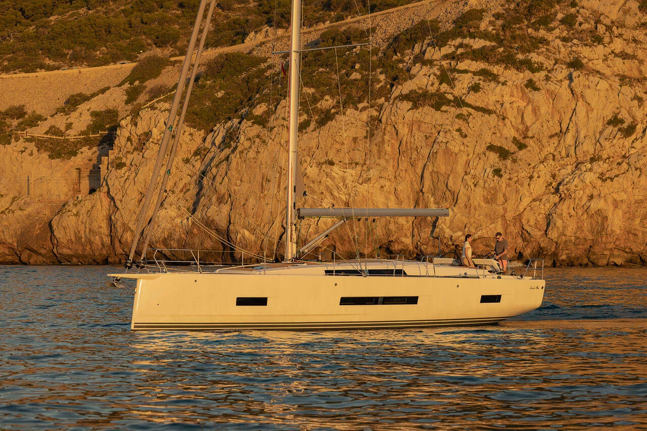 Hanse 460 (4 cab.) (MG-H460-25-VO)  - 4
