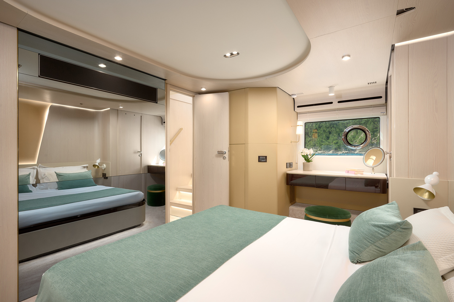 Photo #14 - Azimut 78 Fly (Viva) en Podstrana - 23709