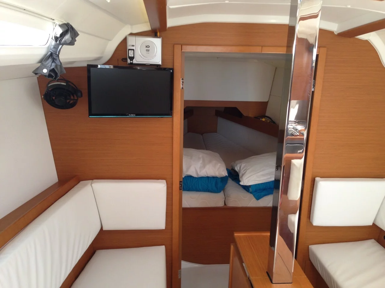 Sun Odyssey 349 (3 cab.) (MG-SO349-16-C)  - 13