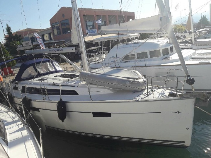 Photo #3 - Bavaria Cruiser 37 (3 cab.) (MG-CR37-15-J) in Lefkada - 8121