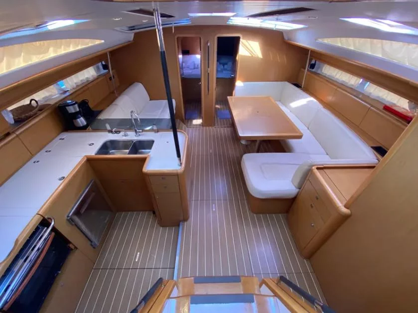 Jeanneau 53 (5 cab.) (MG-J53-11-MC) Interior image - 3