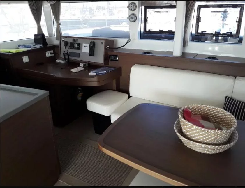 Lagoon 450 F (4 cab.) (MG-LAG450F-18-TSc)  - 2