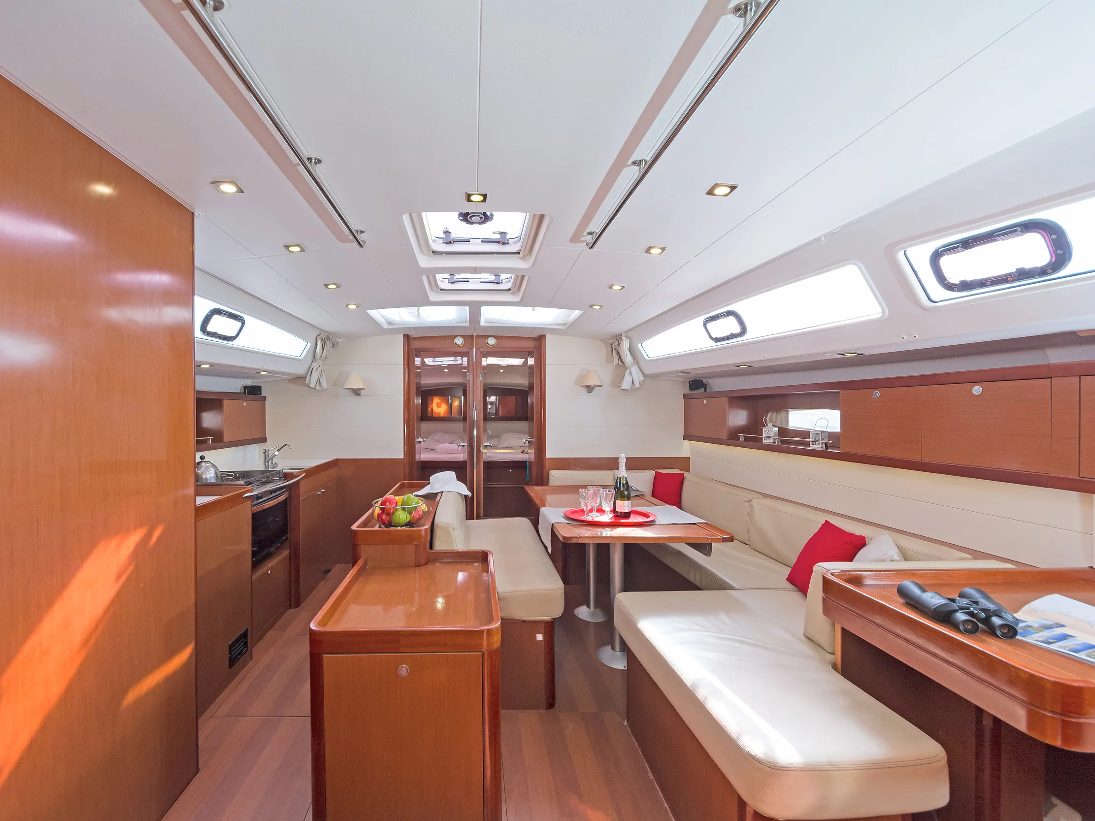 Oceanis 50 Family (5 cab.) (MG-OC50F- 10-VS) Interior image - 3
