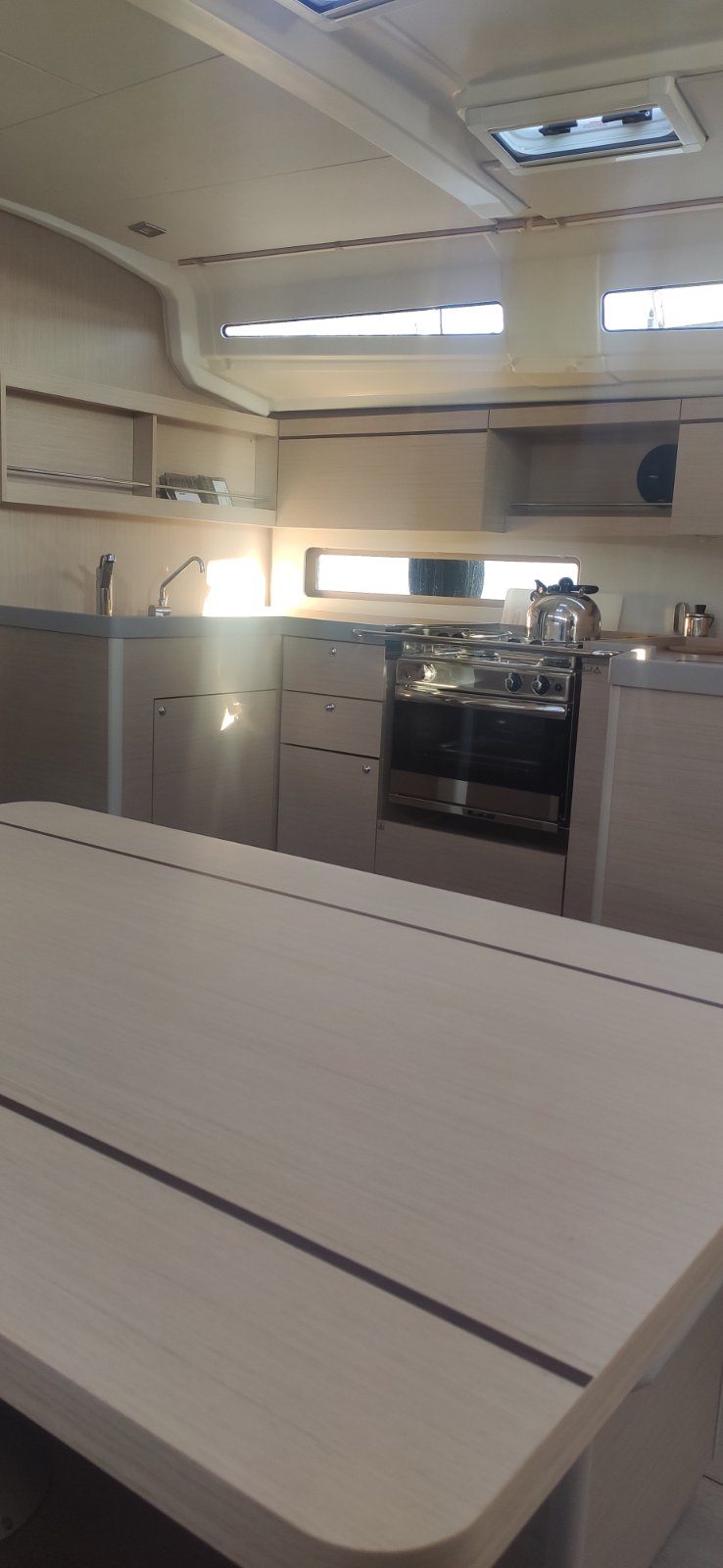Photo #2 - Oceanis 40.1 (4 cab.) (MG-OC40.1-21-T) en Lefkada - 24660