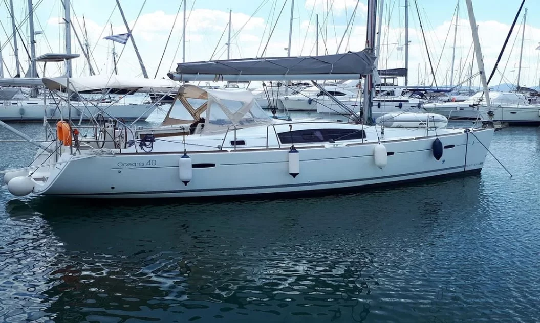 Oceanis 40 (3 cab.) (MG-OC40-10-VT)  - 5