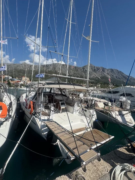 Bavaria Cruiser 46 (4 cab) (MG-CR46-16-W)  - 1