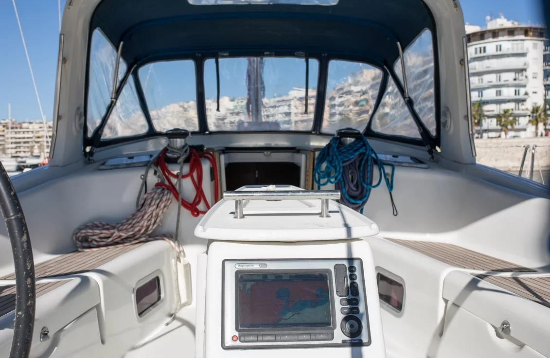 Oceanis 50 (5 cab.) (MG-OC50-11-MV)  - 9