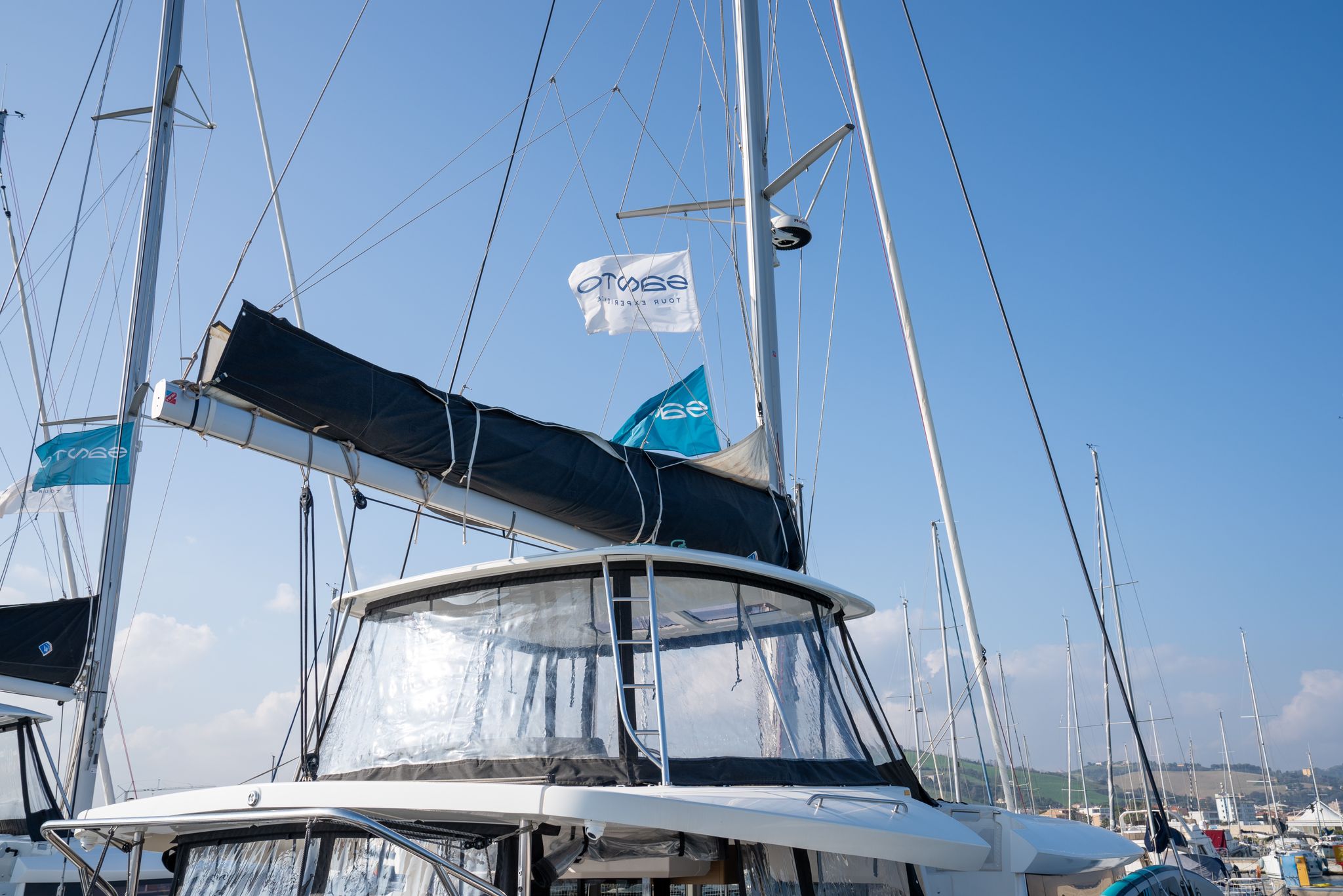 Photo #8 - Lagoon 46 (Anna Vittoria) en Porto San Giorgio - 61773