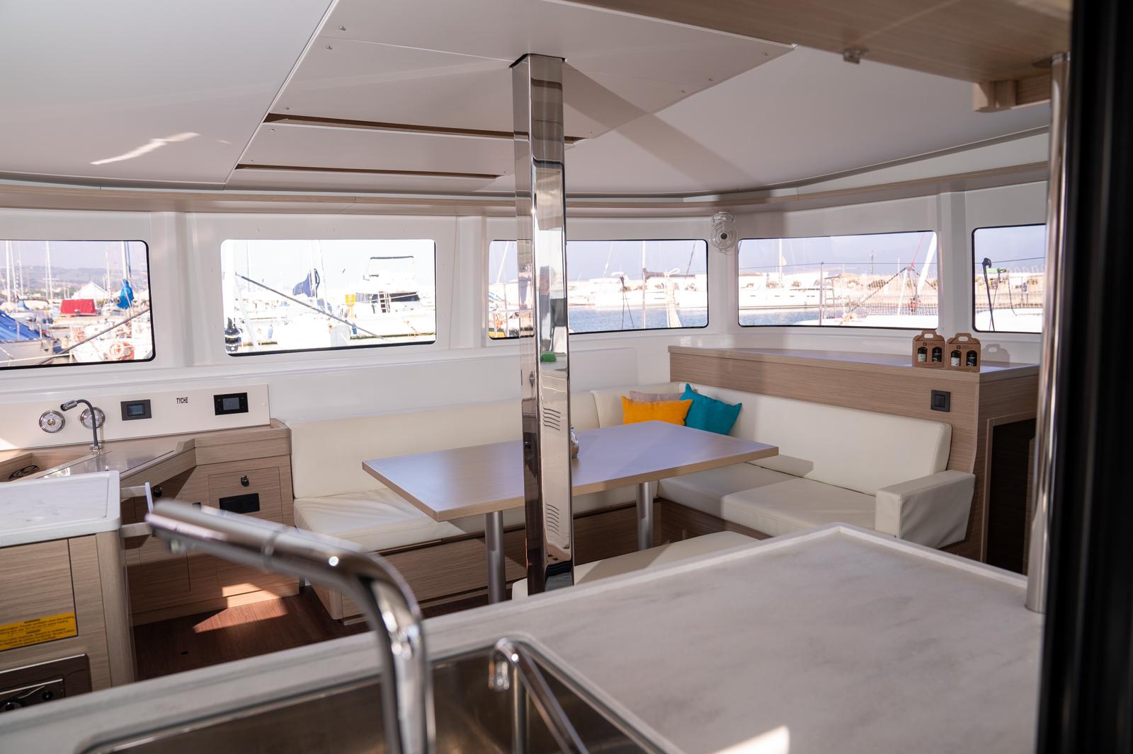 Photo #19 - Lagoon 46 (Anna Vittoria) en Porto San Giorgio - 61773
