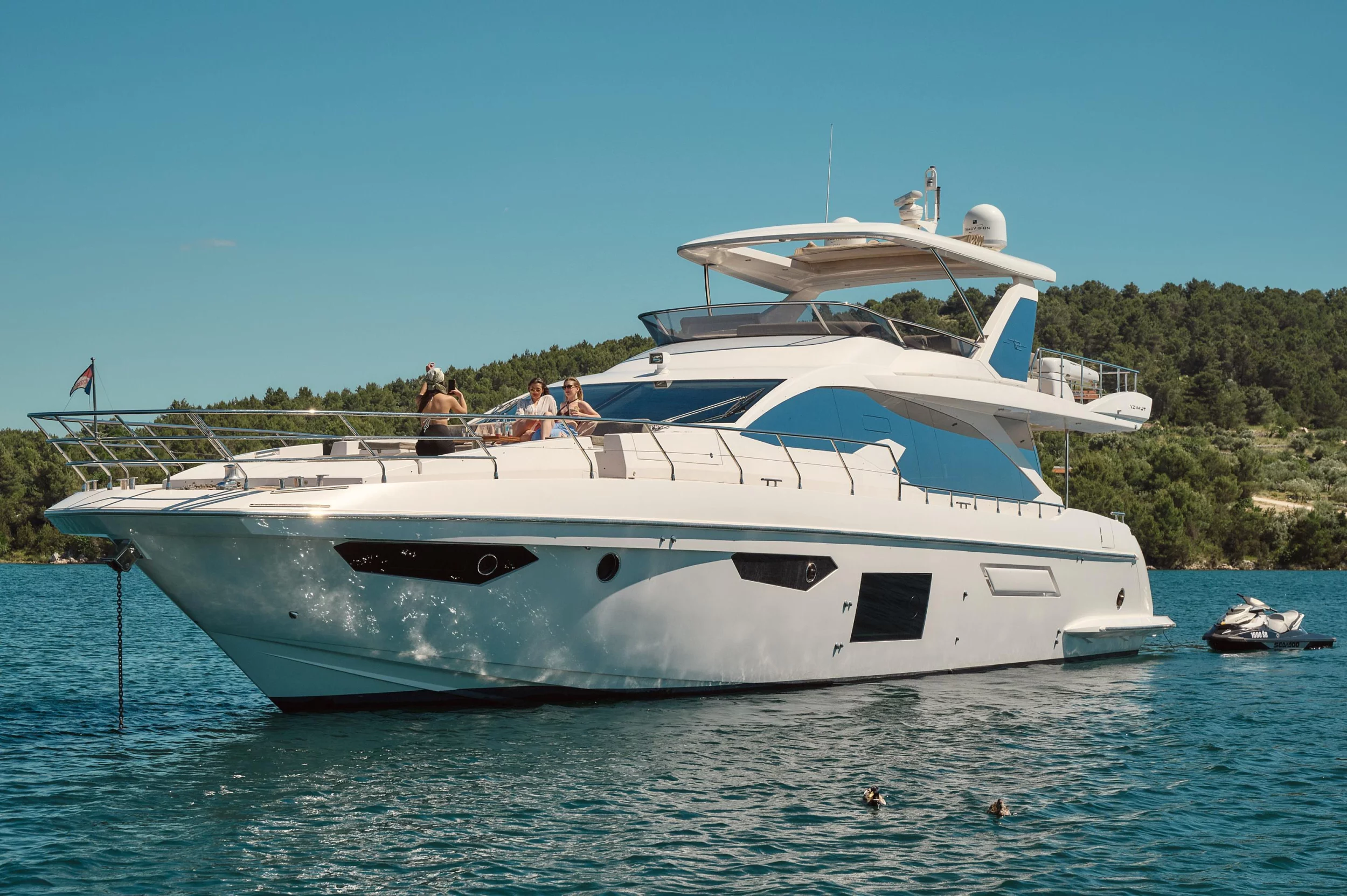 Azimut 72 (Alyss)  - 84
