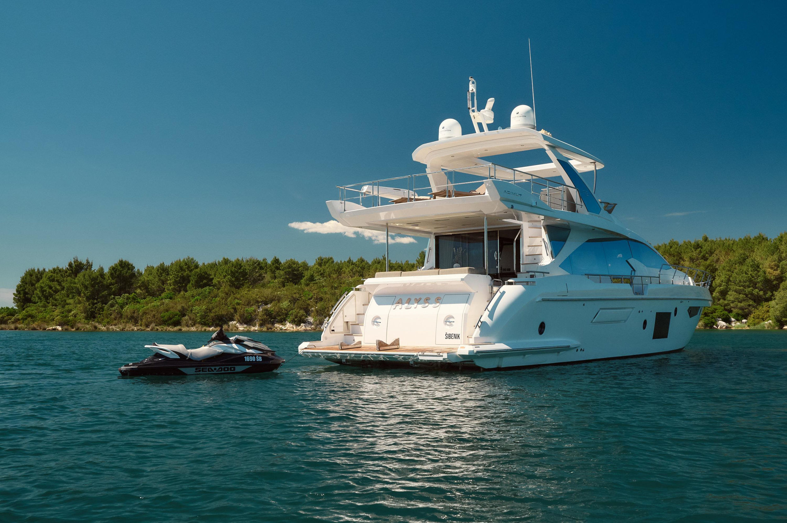 Photo #8 - Azimut 72 (Alyss) en Skradin - 23509