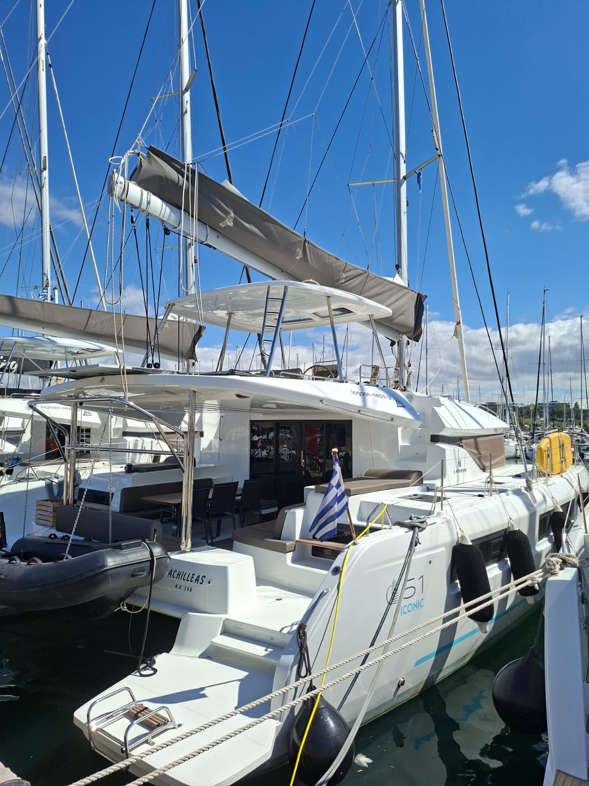 Lagoon 51 — photo 14