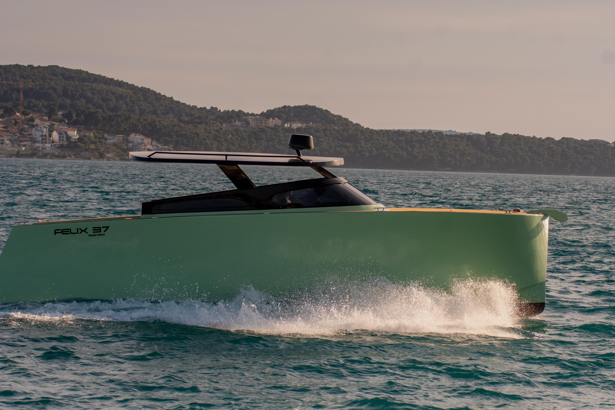 Photo #6 - Felix 37 (Condor) en Split - 61729