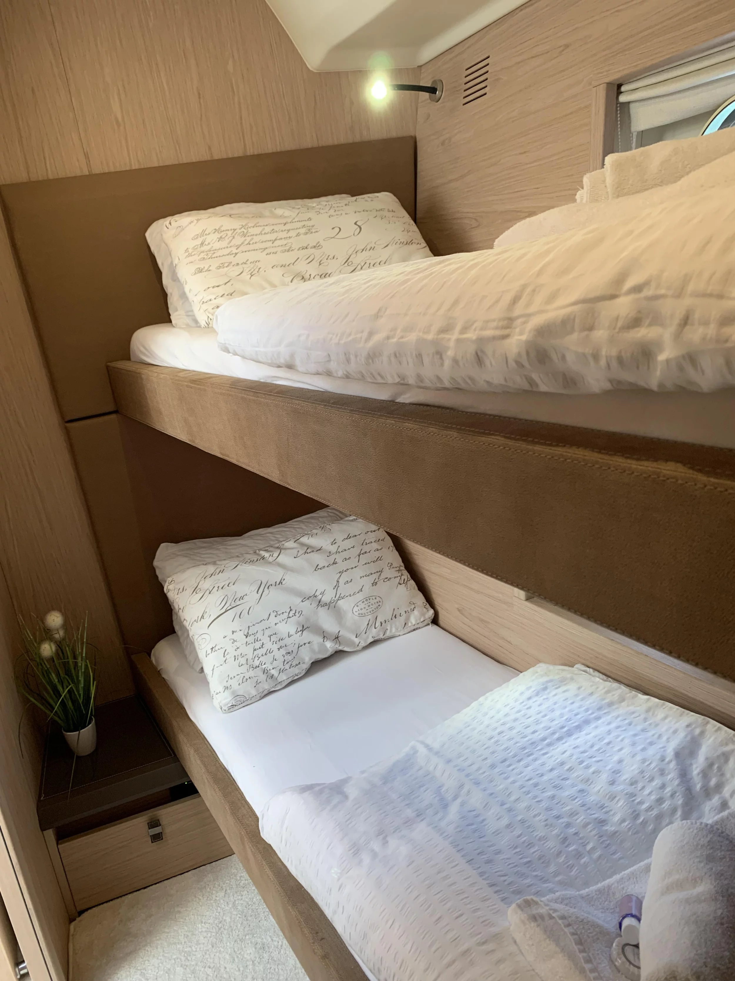 Monte Carlo 5 (Sundowner) 3rd cabin - 31