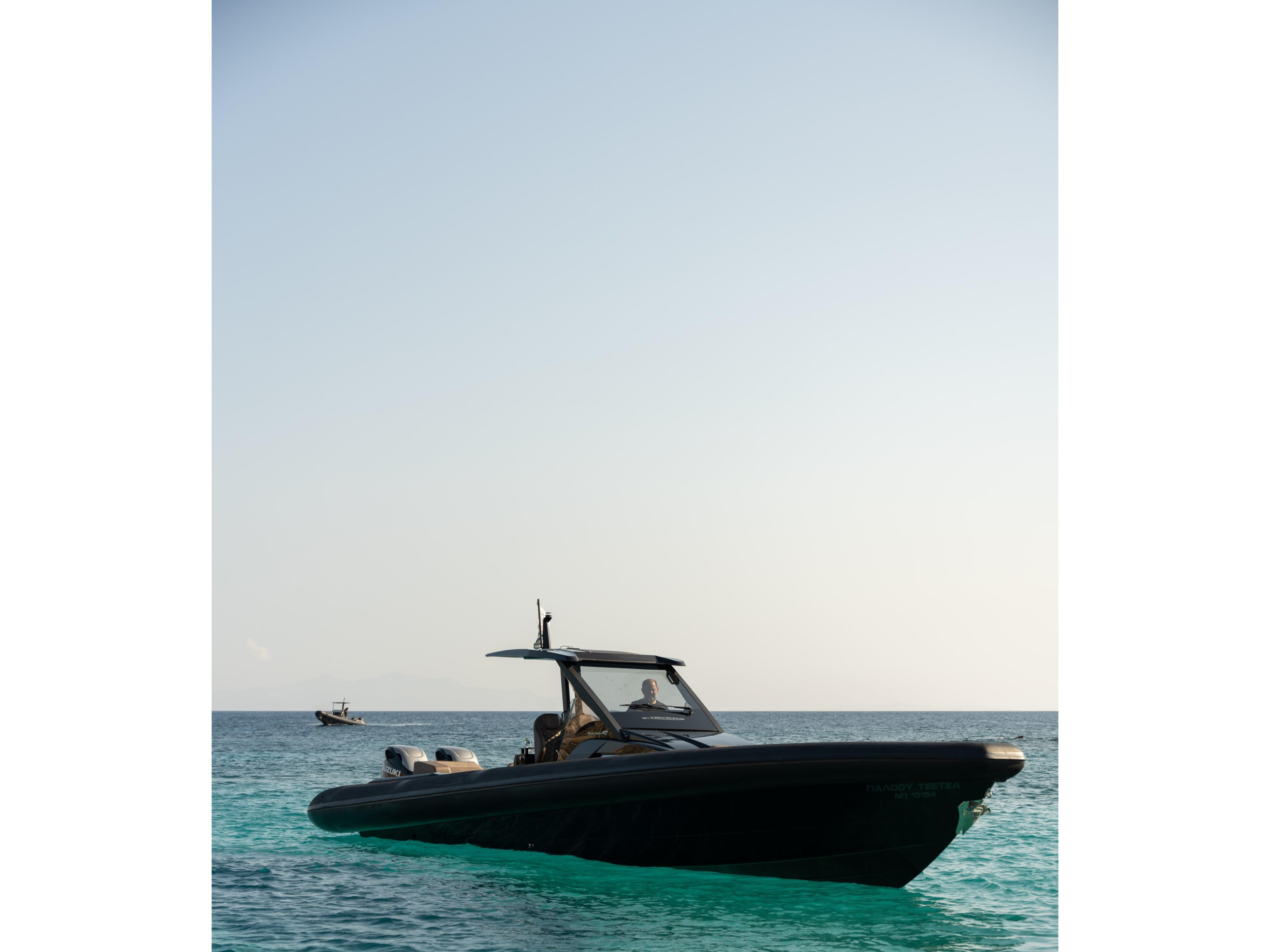 Photo #6 - Explorer 40 (40 Yaloou CECA) en Mykonos - 17655