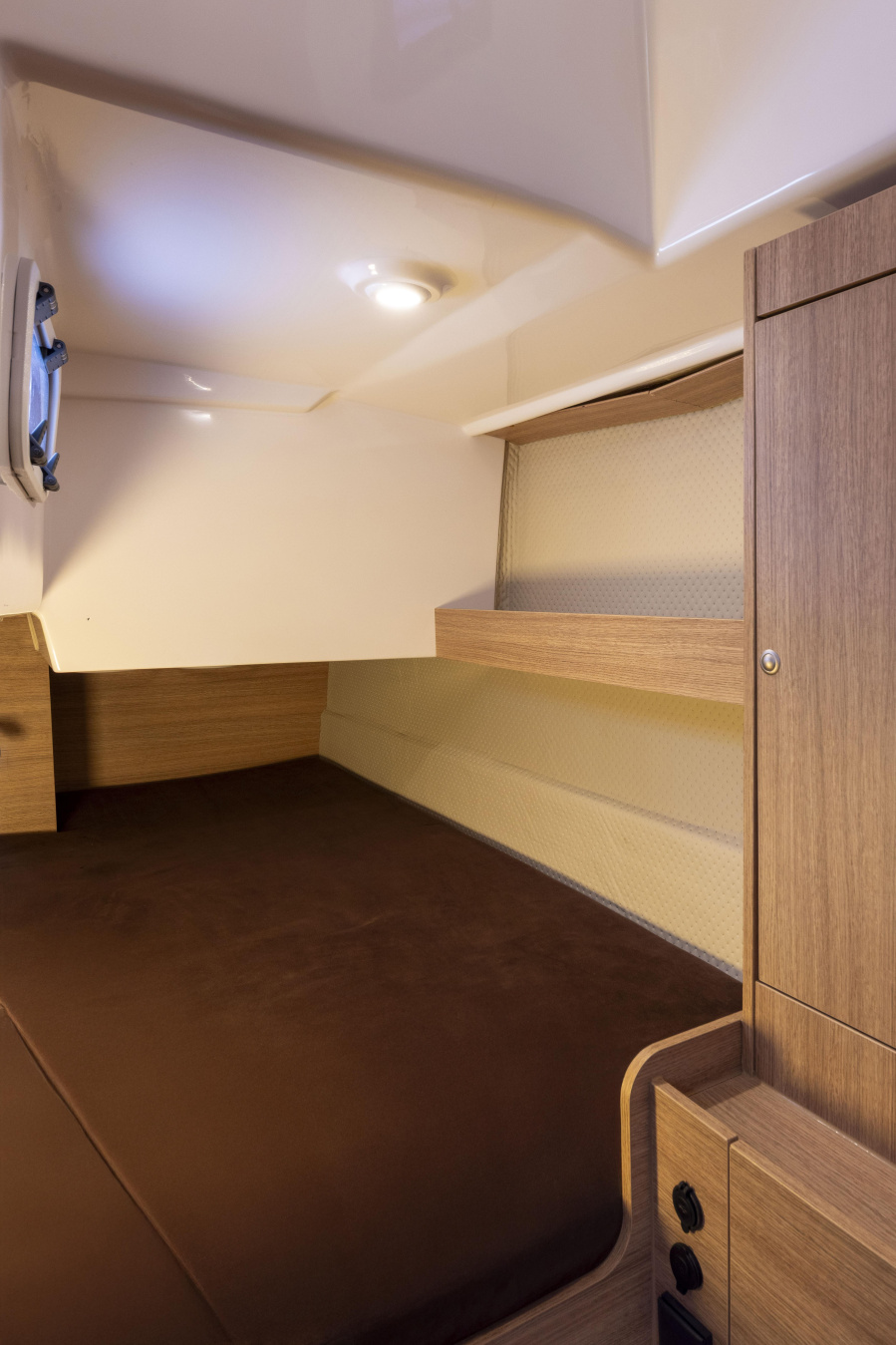 Nexus Revo 870 Prestige — photo 16