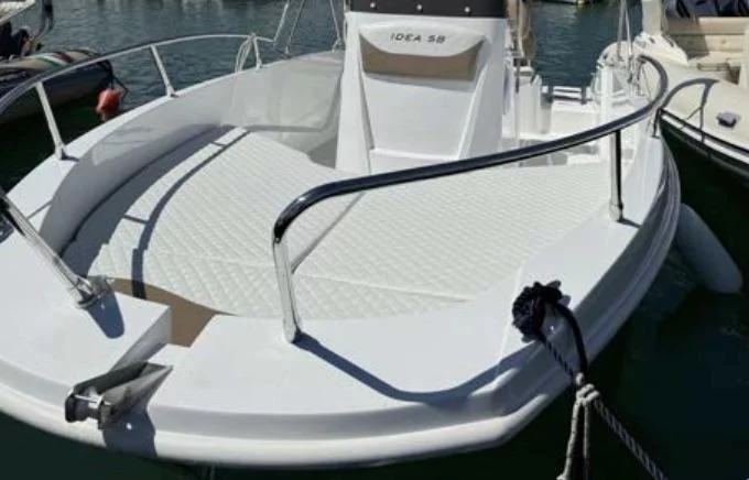 Motorboat A (Idea 58)  - 2