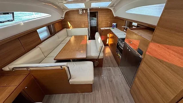 Elan Impression 45.1 (Ziggy)  - 19