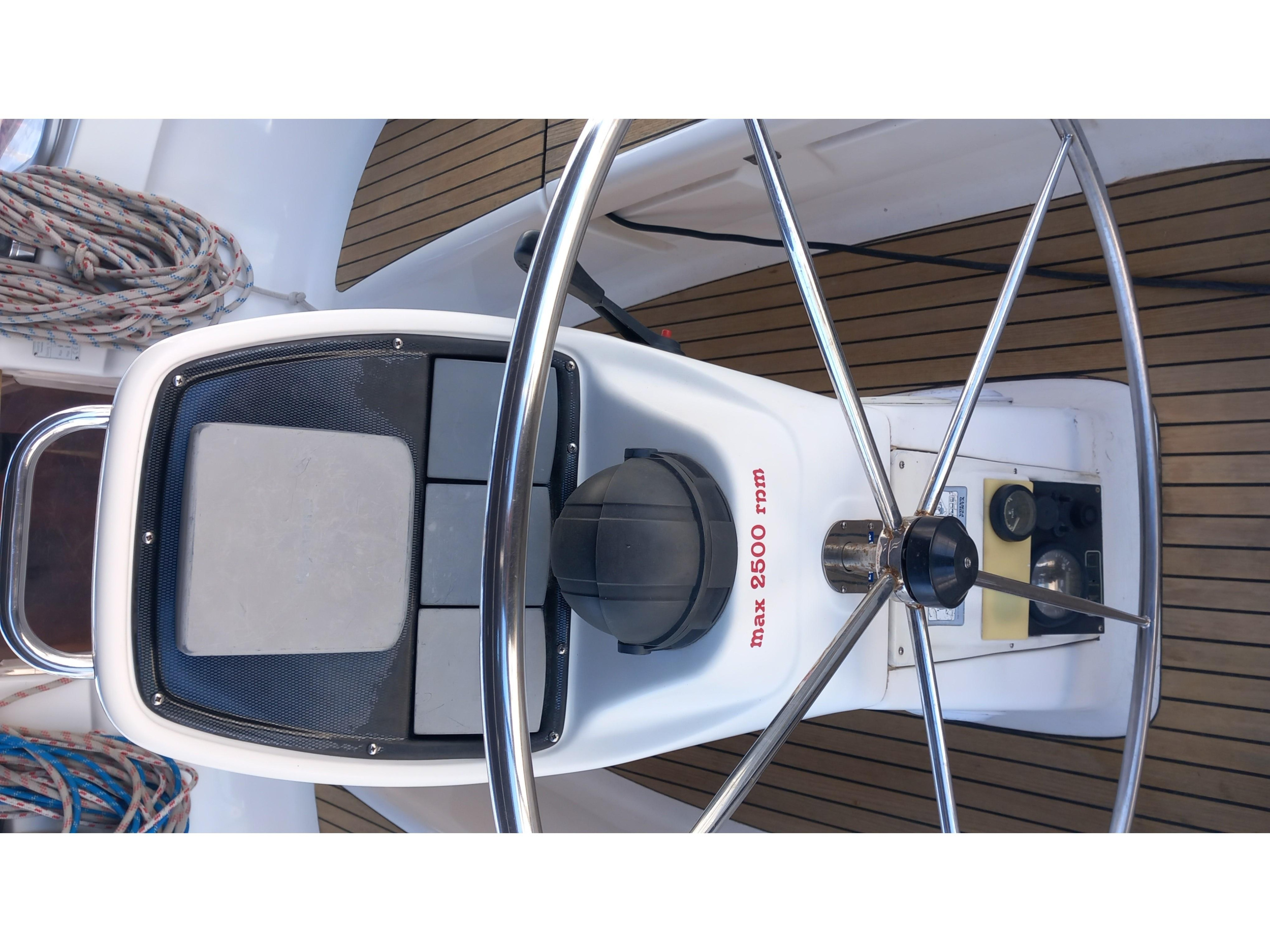 Photo #2 - Bavaria 39 Cruiser (EOWYN G) en Trogir - 16237