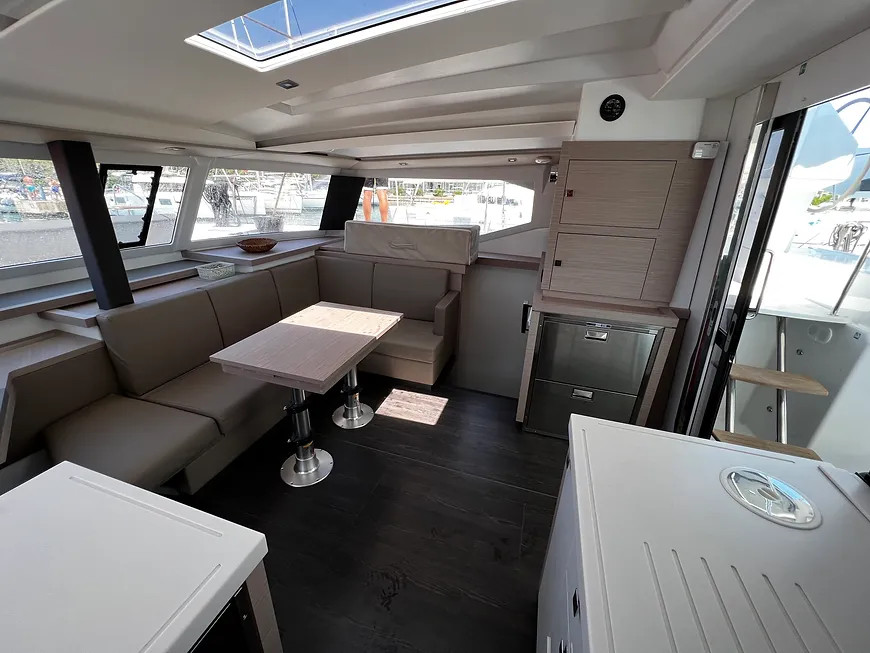 Photo #10 - Astréa 42 (Jami) in Pula - 25581