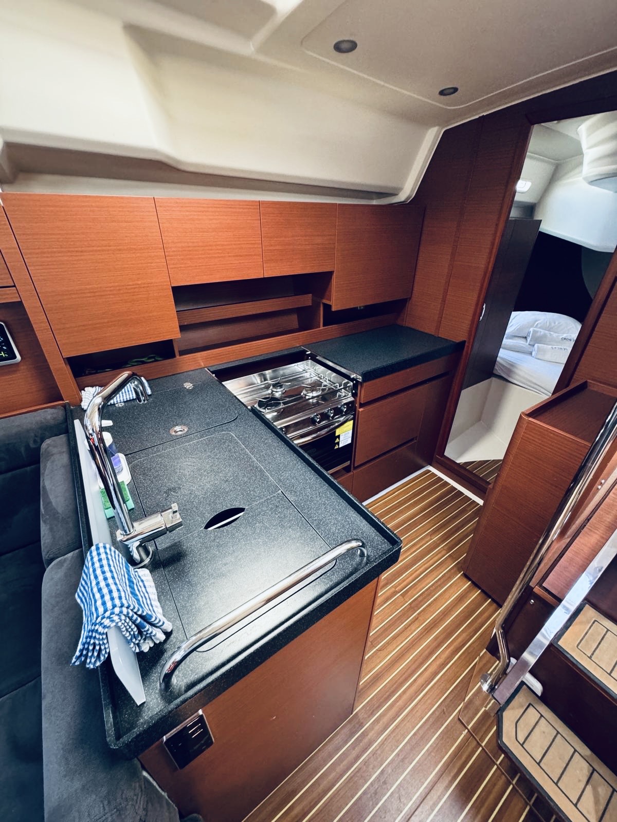 Photo #9 - Hanse 458 (DELTA) in Novi Vinodolski - 16791