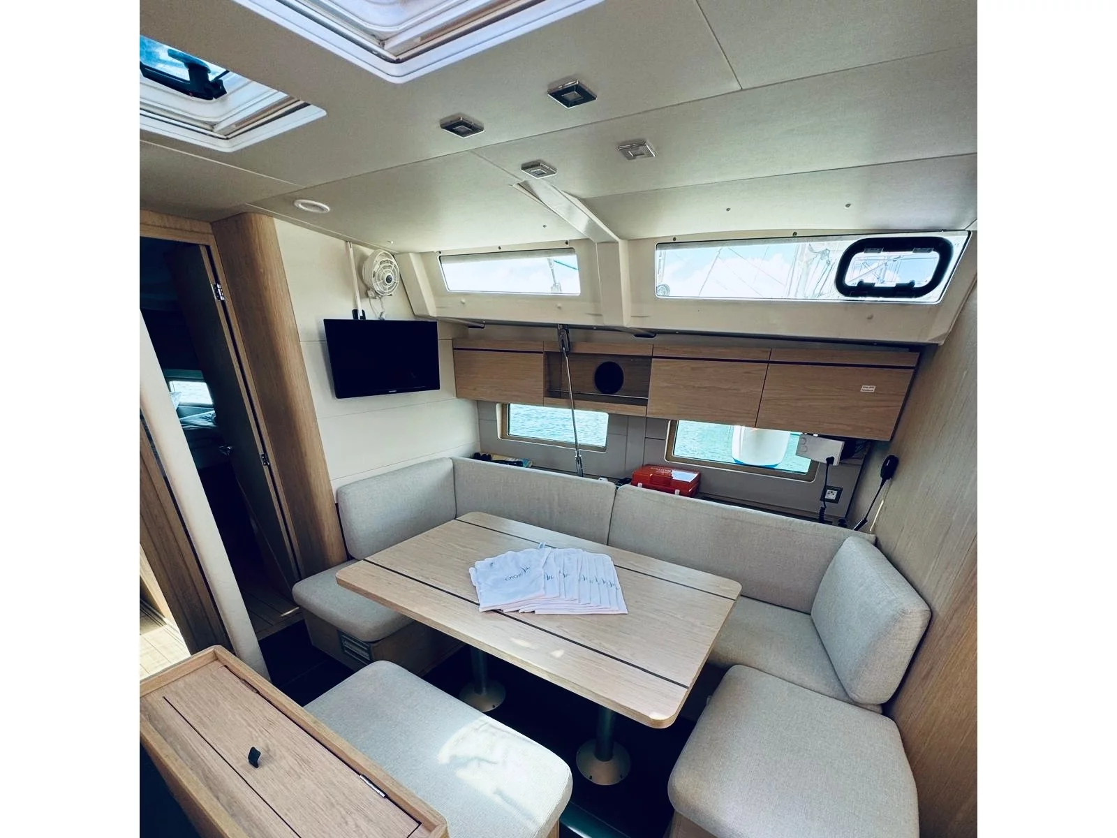 Oceanis 46.1 (ARYA) Interior image - 15